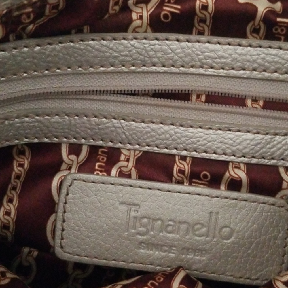 Handbag - Picture 2 of 2